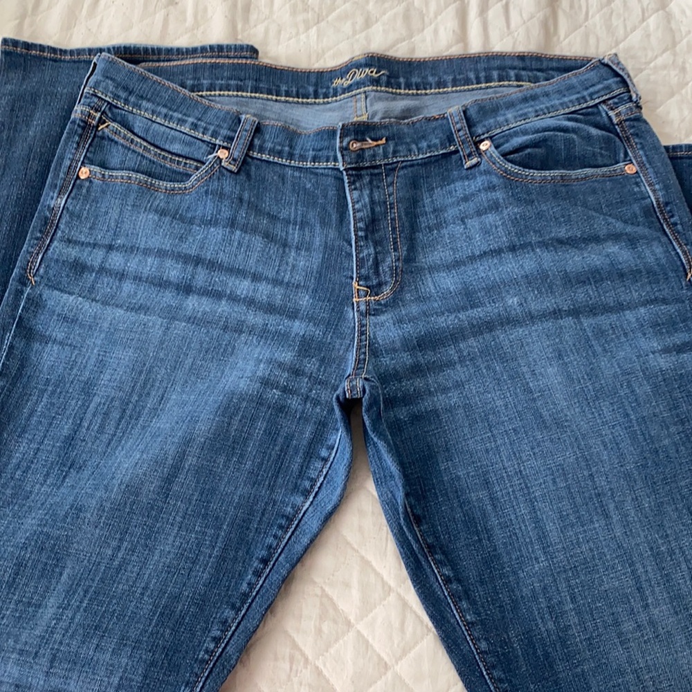 Women's jeans